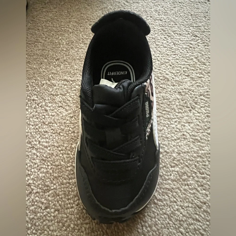 PUMA Cruise Rider‎ Size 4C NEW